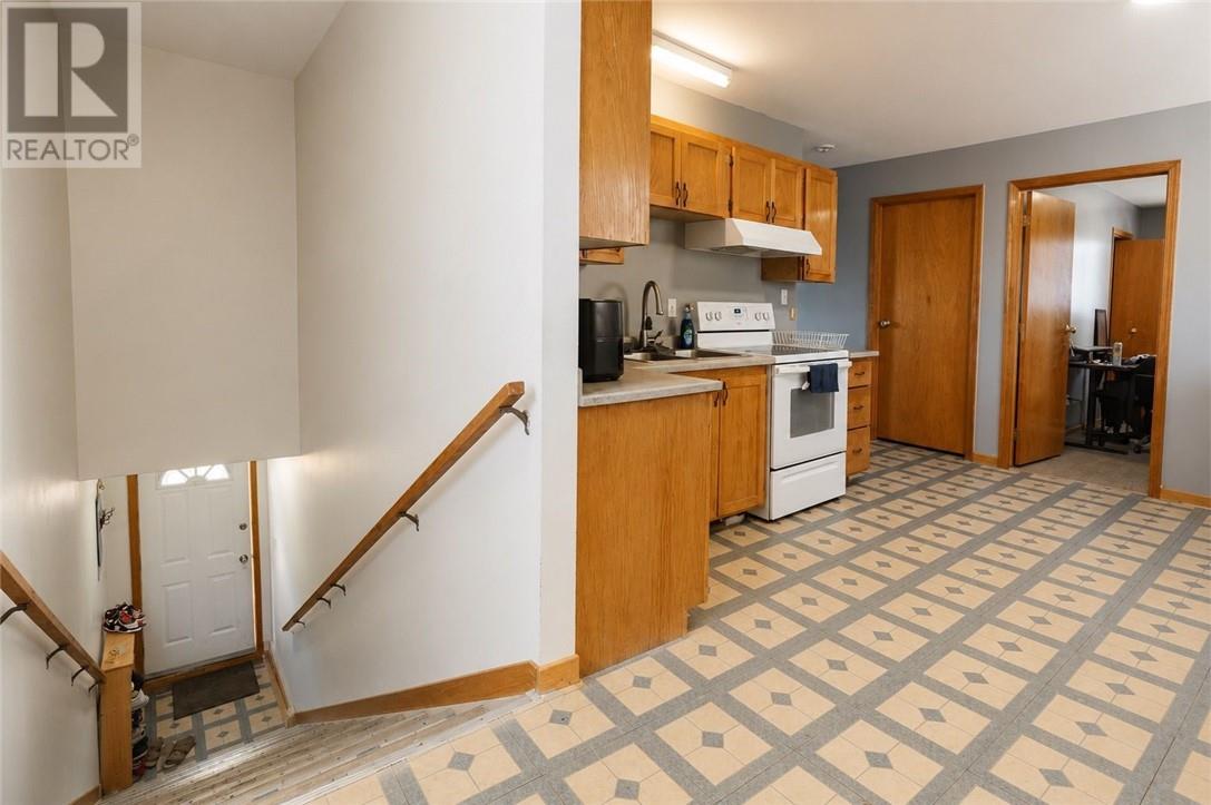 362 Dell Street - 32