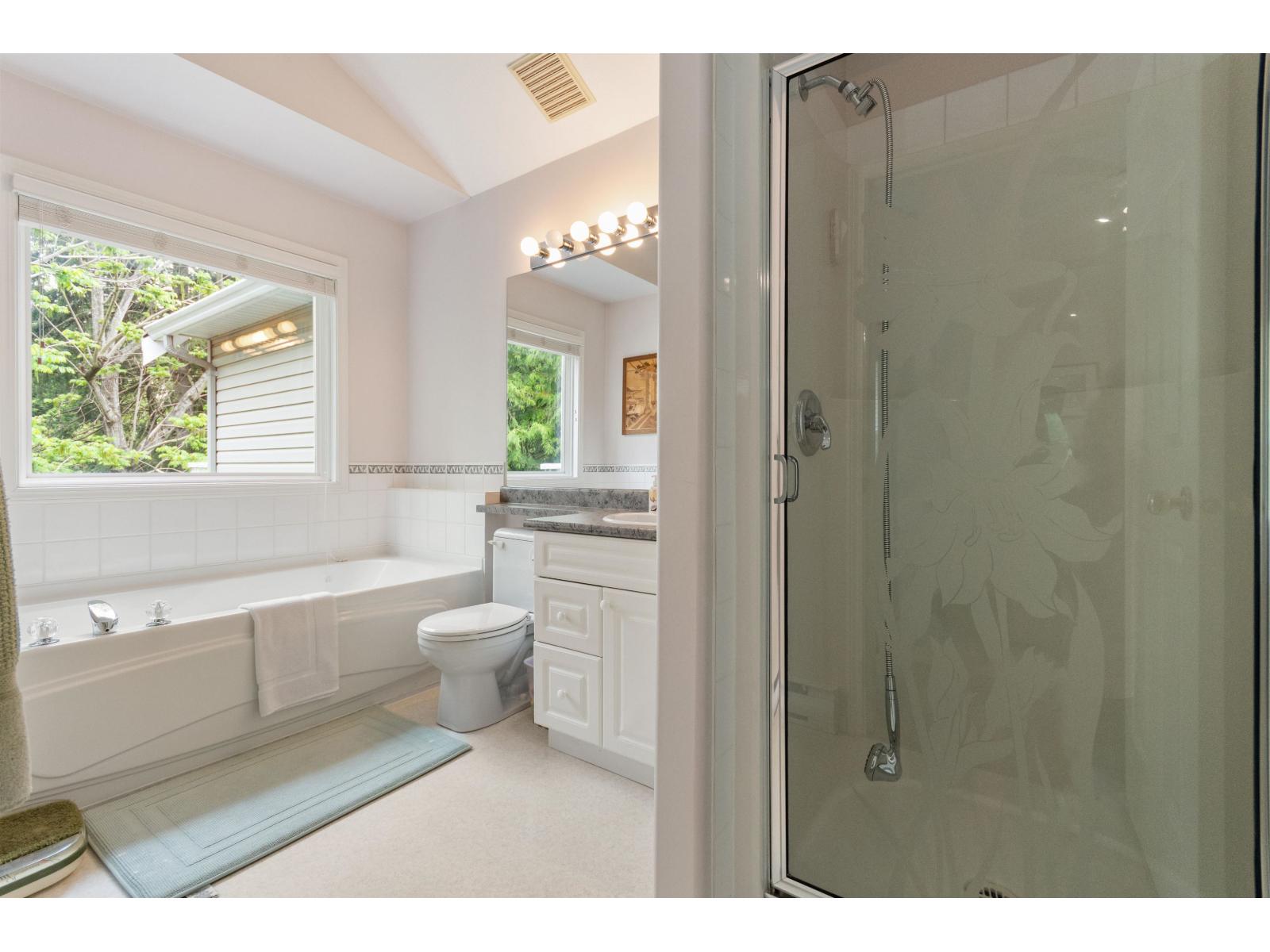 8 46277 CESSNA DRIVE, Chilliwack Proper South, Chilliwack
