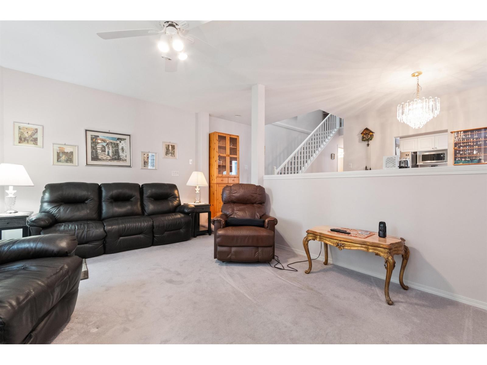 8 46277 CESSNA DRIVE, Chilliwack Proper South, Chilliwack