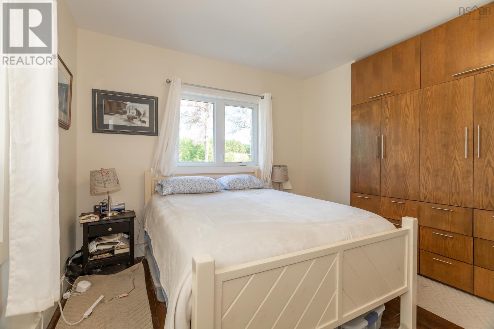 3327 Clementsvale Road - 27