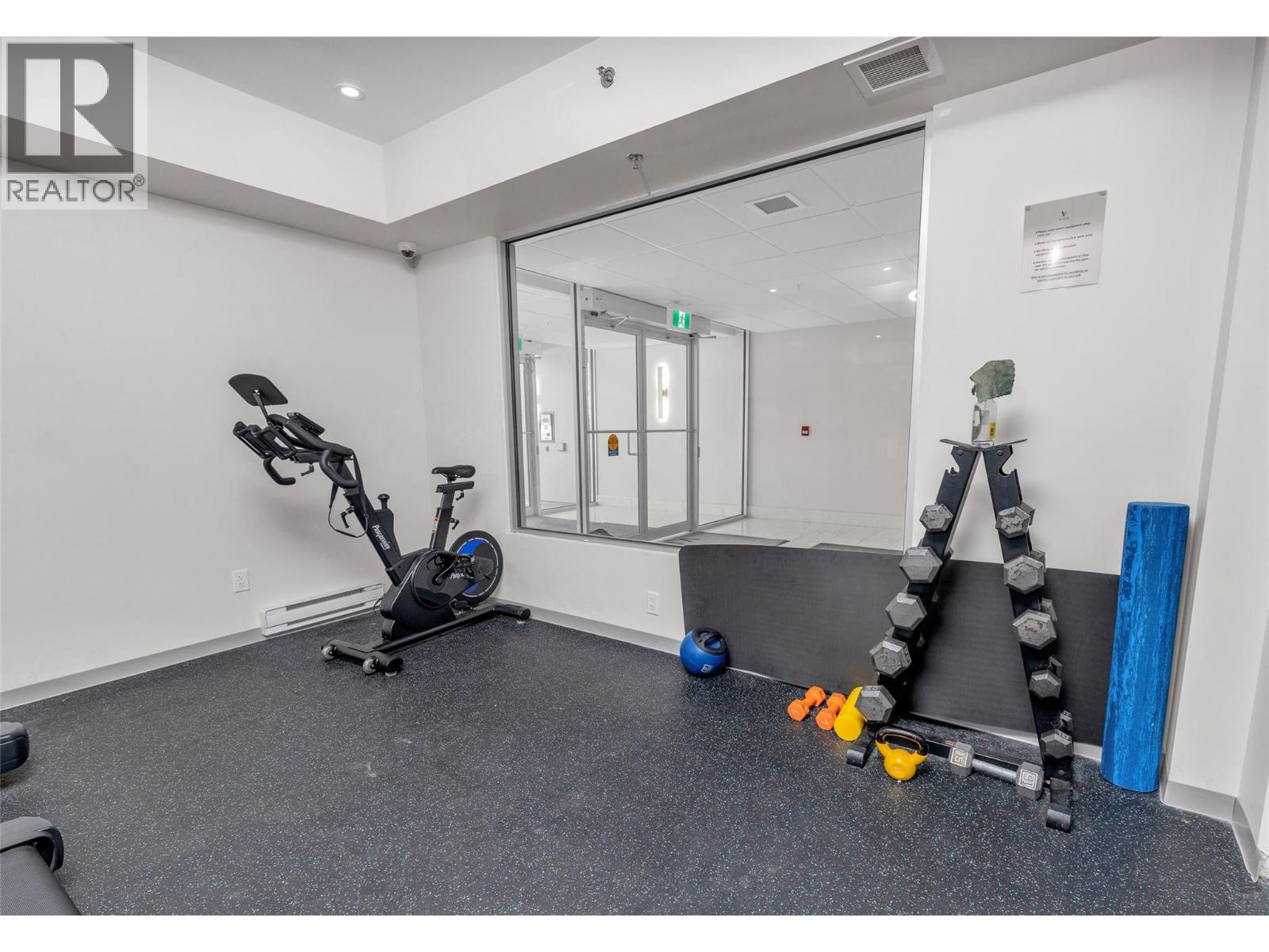 #221 2555 Lakeshore Road - 16