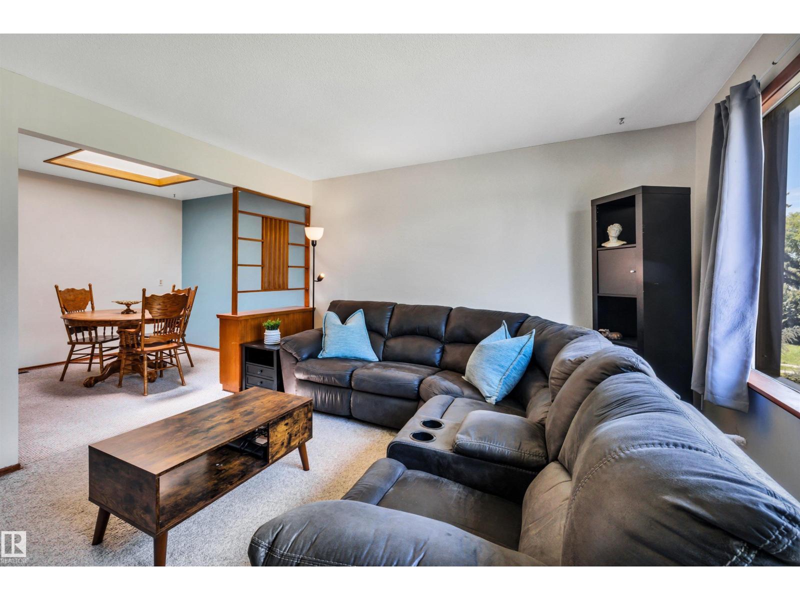 11611 137 AV NW - 6