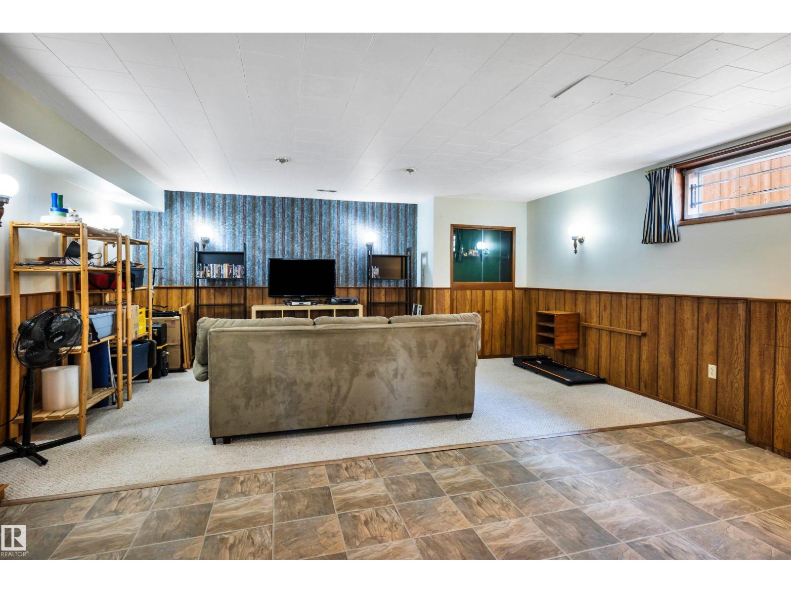 11611 137 AV NW - 22