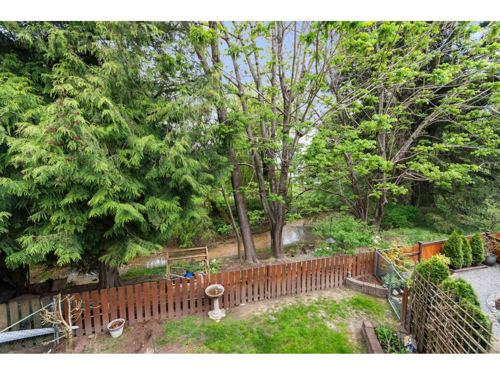 8 46277 CESSNA DRIVE, Chilliwack Proper South, Chilliwack
