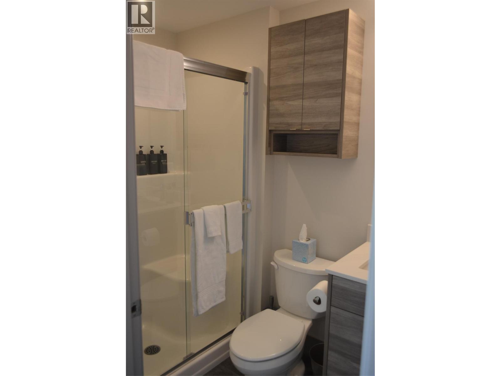 #221 2555 Lakeshore Road - 9