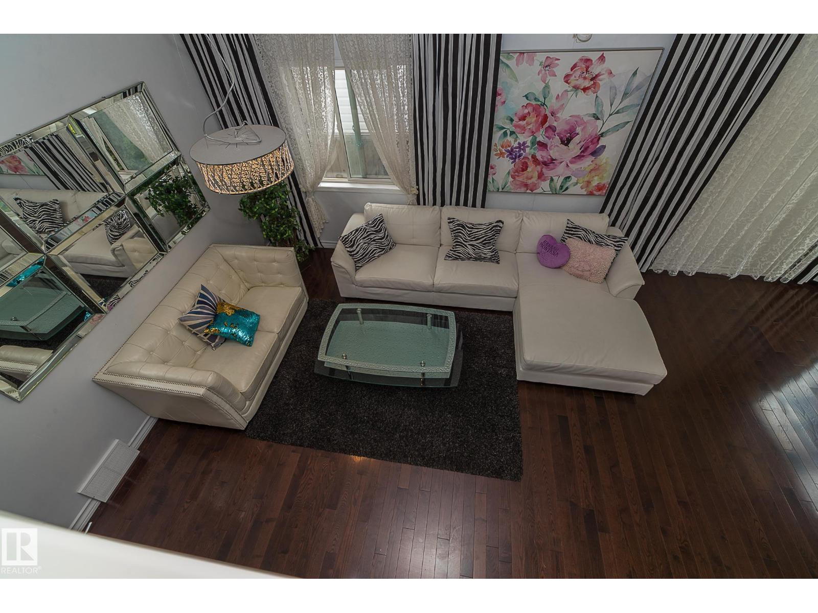 819 113A ST NW - 12