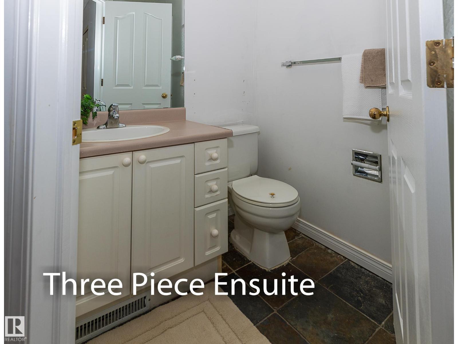 819 113A ST NW - 32