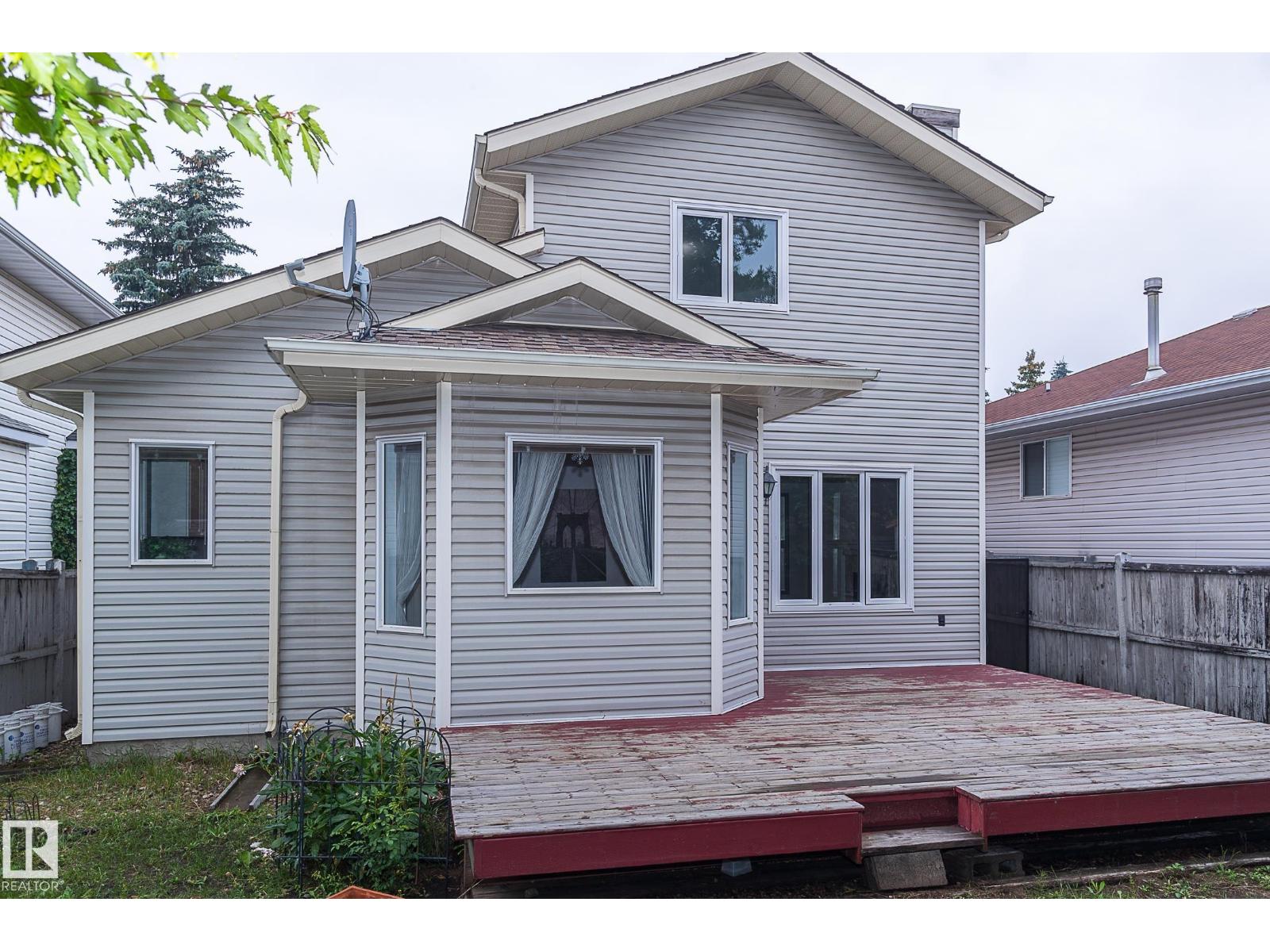 819 113A ST NW - 35