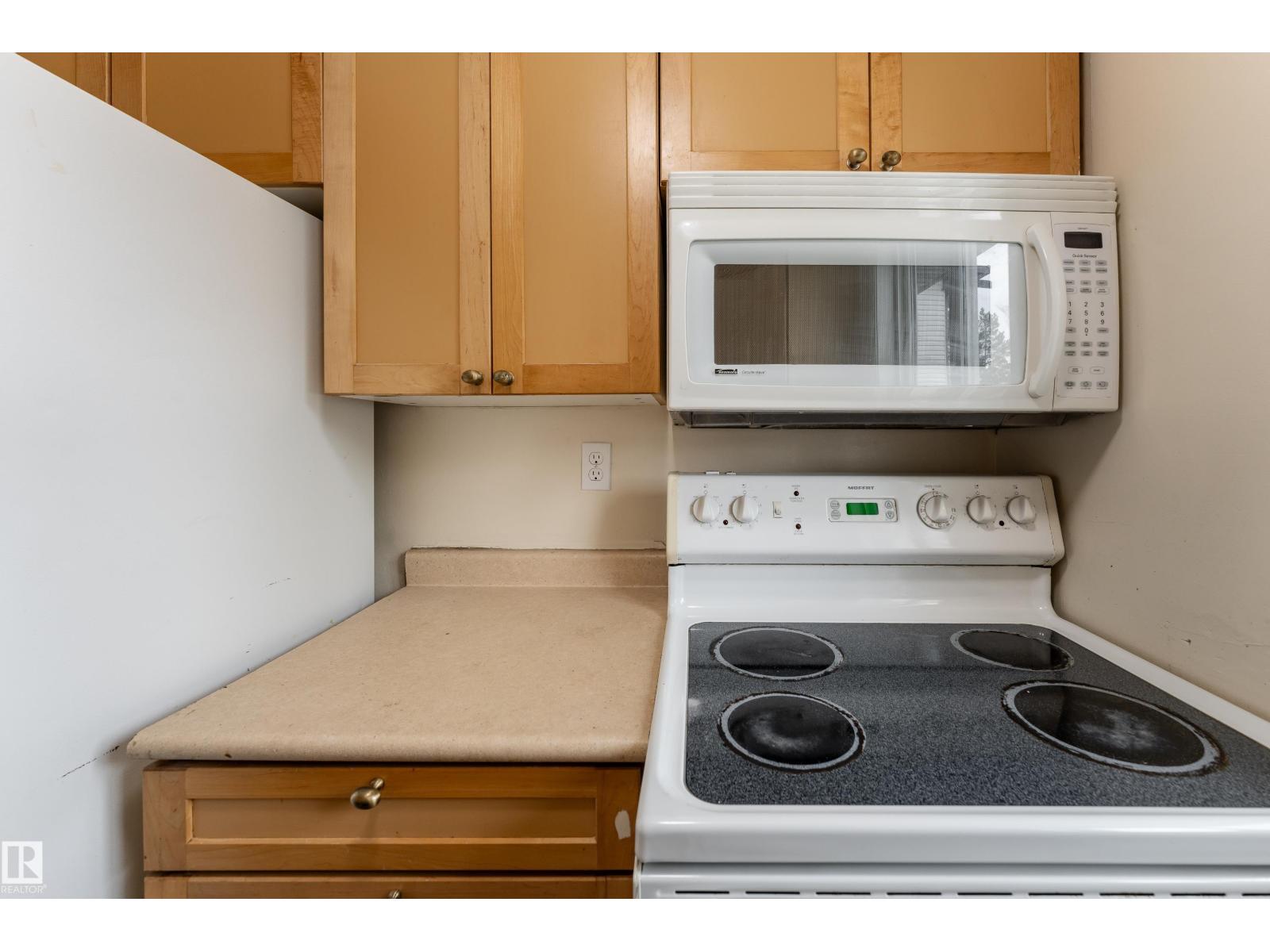 14624 121 ST NW - 11