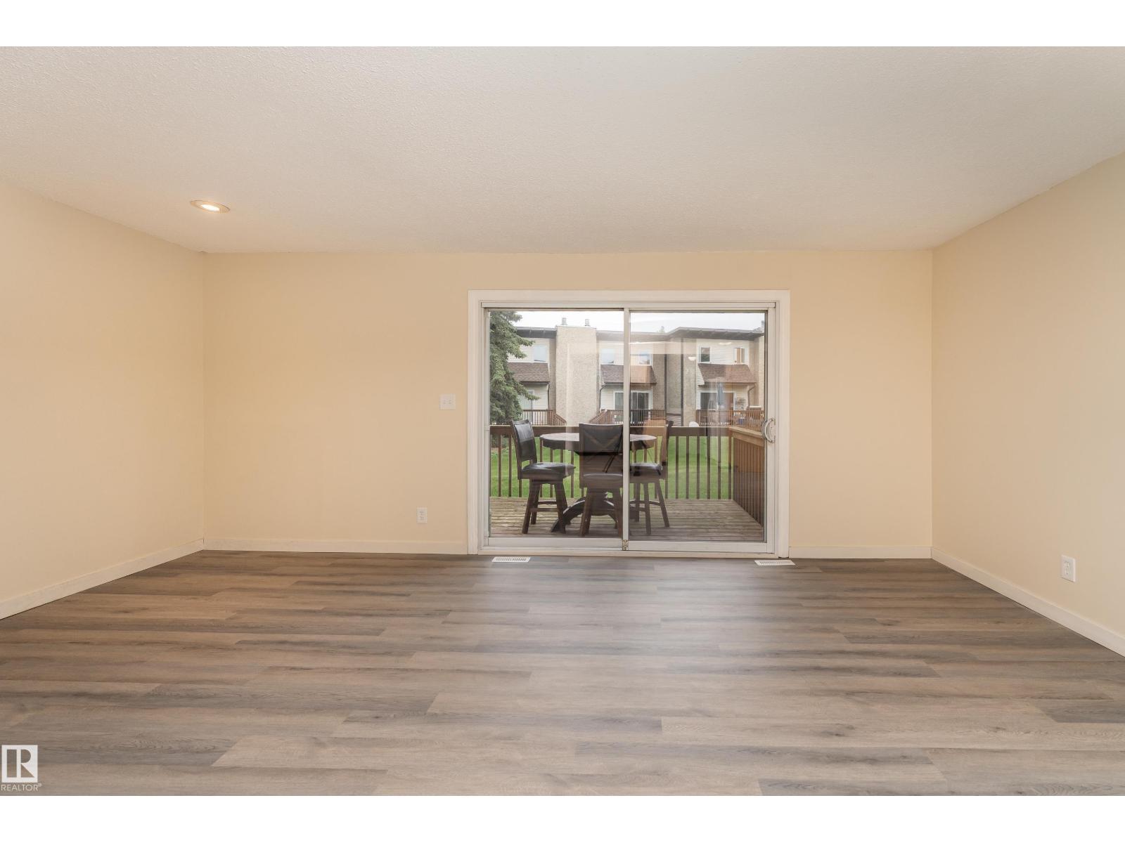 14624 121 ST NW - 5