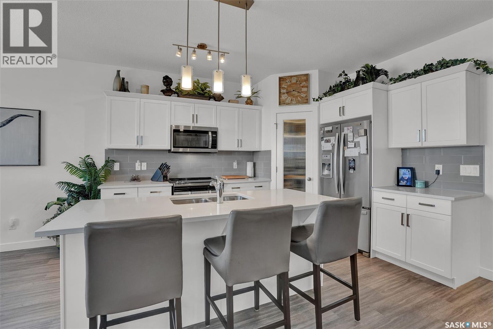 7908 Barley CRESCENT - 6