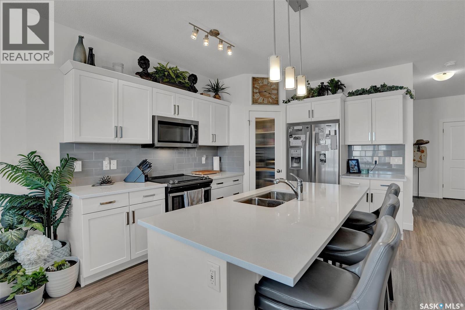 7908 Barley CRESCENT - 7