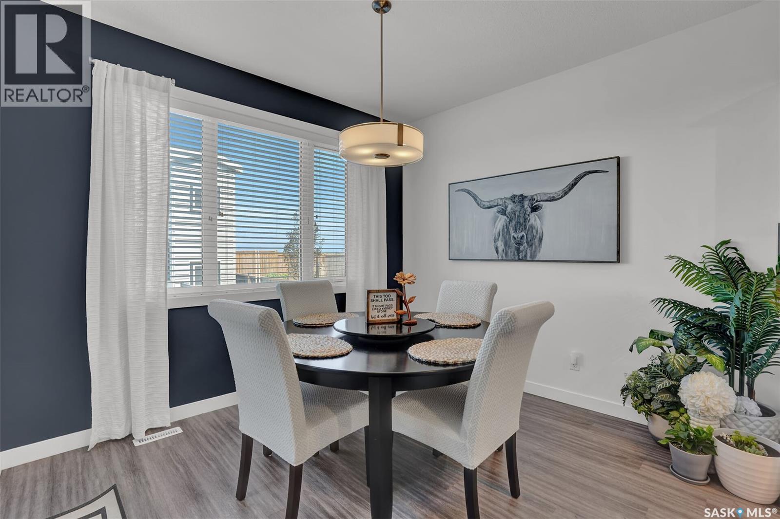 7908 Barley CRESCENT - 8