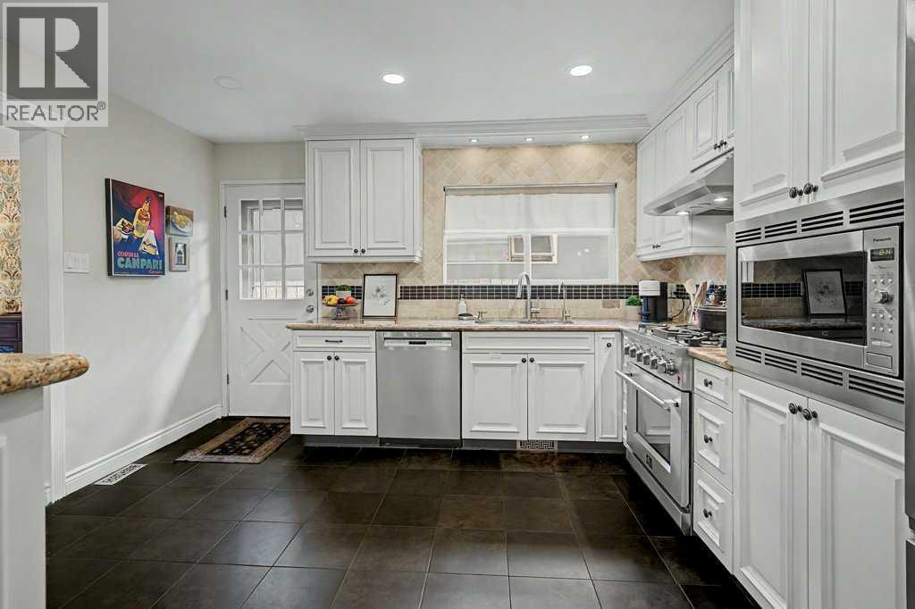 76 Chinook Drive SW - 11