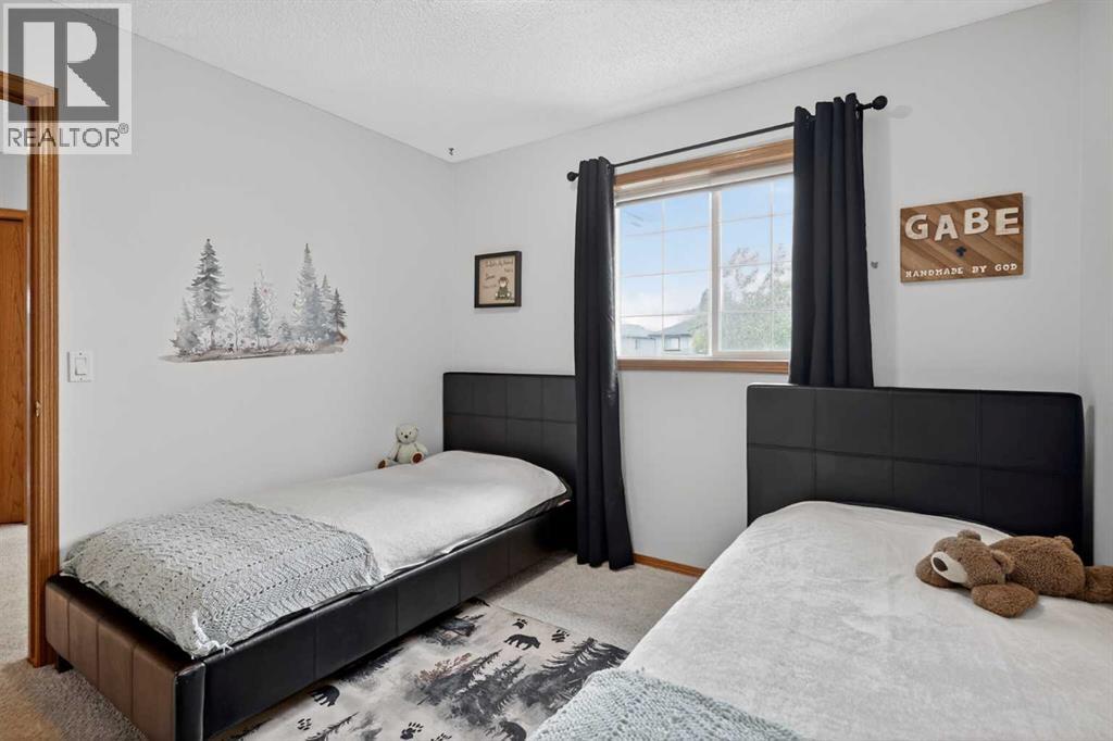 72 Springs Crescent SE - 20