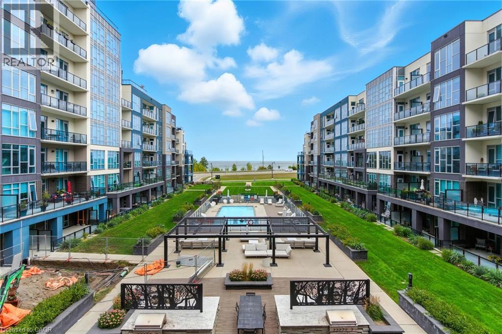 #619 16 CONCORD Place - 18