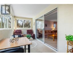 1045 Sutherland Avenue Unit# 37, Kelowna, BC V1Y5Y1 Photo 18