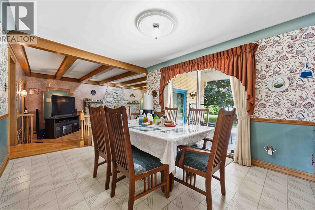 8 CRESTWOOD PLACE - 15
