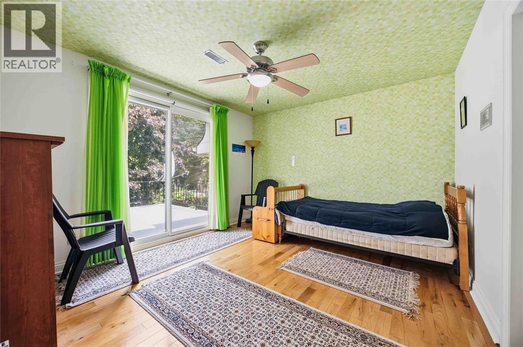 8 CRESTWOOD PLACE - 25