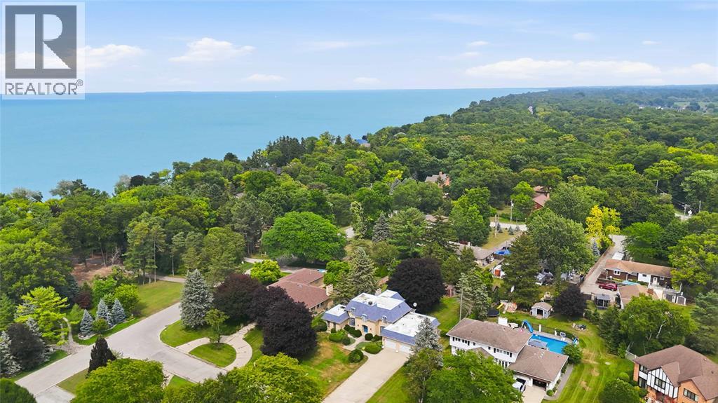8 CRESTWOOD PLACE - 44