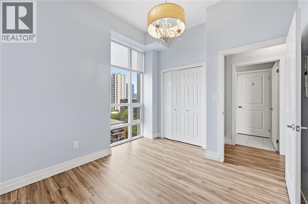 #1004 85 ROBINSON Street - 21