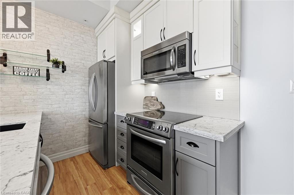 #1004 85 ROBINSON Street - 12