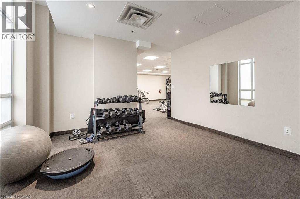 #1004 85 ROBINSON Street - 34