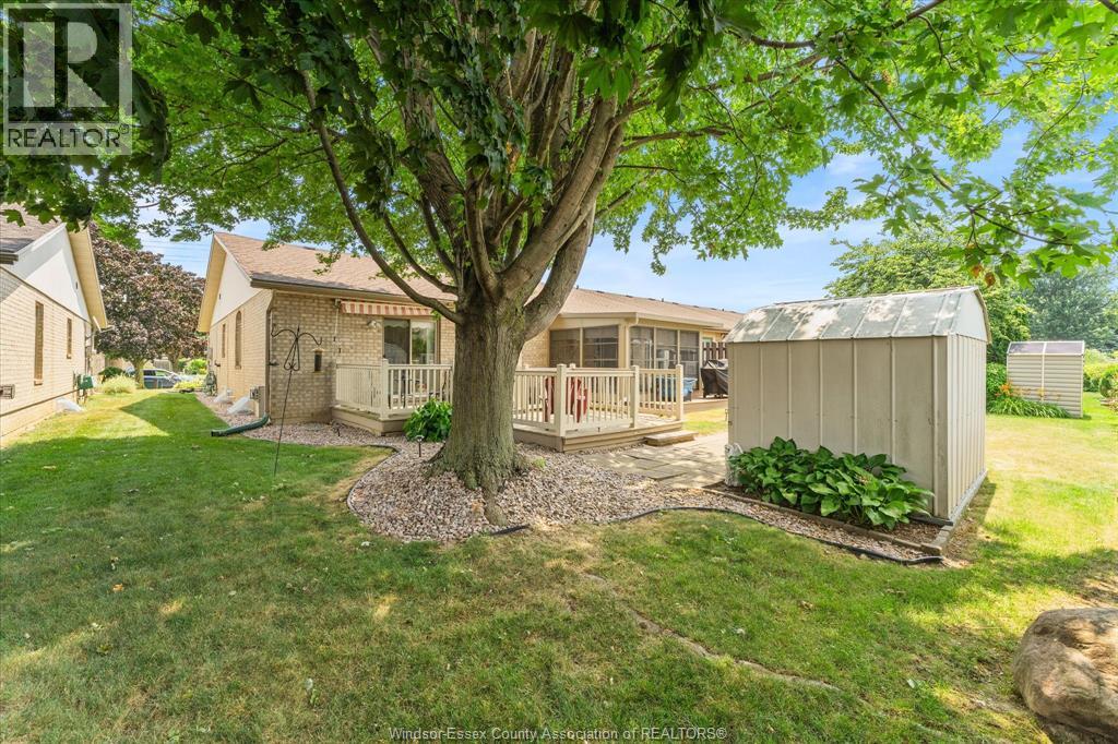 336 ROCKPORT - 31
