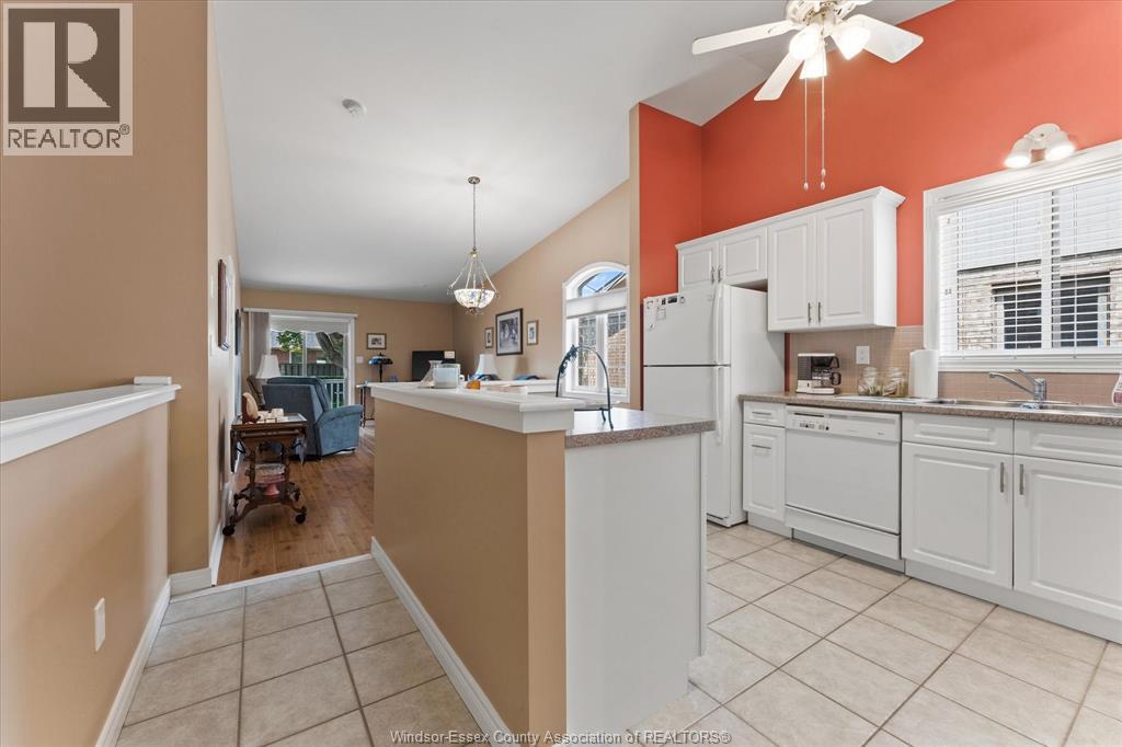 336 ROCKPORT - 5