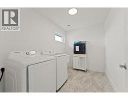 4506 Ursula, Comber, ON N0P1J0 Photo 31