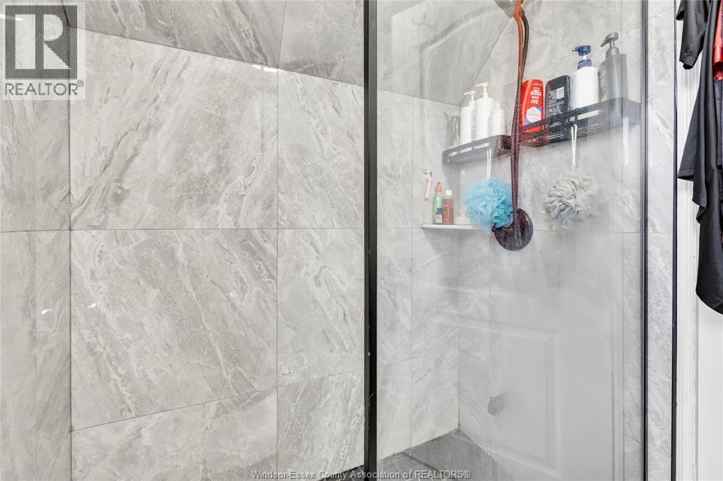 521 WINDERMERE - 22