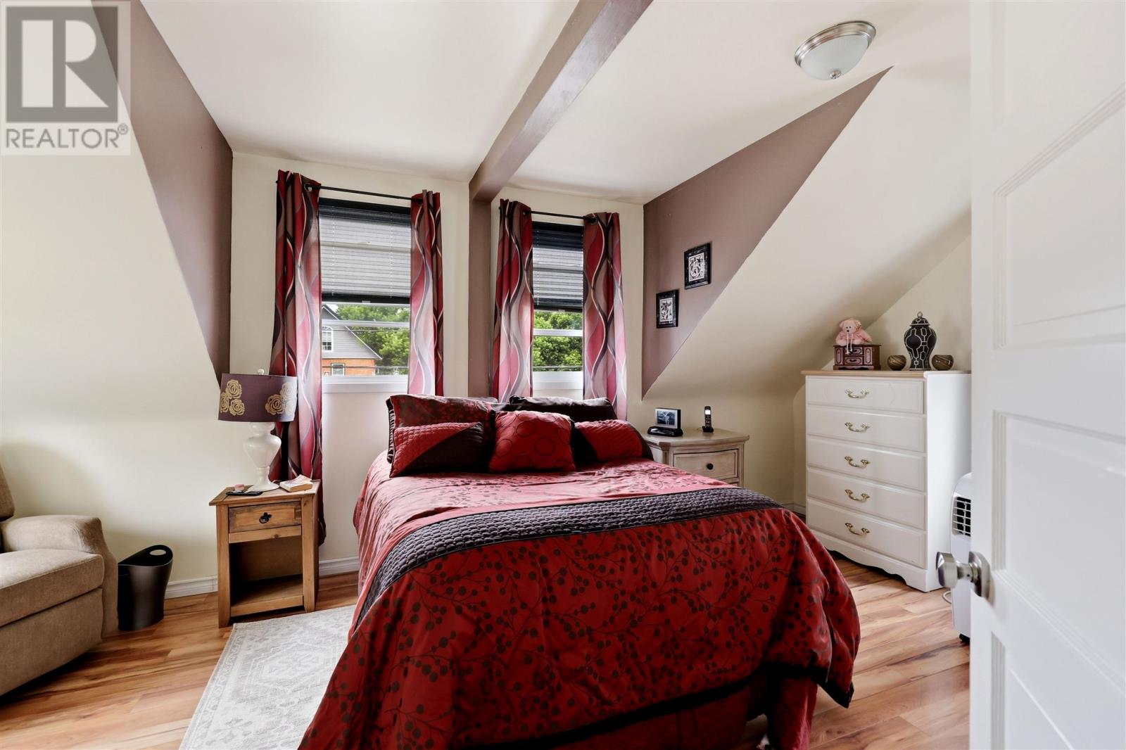 432 John ST - 15