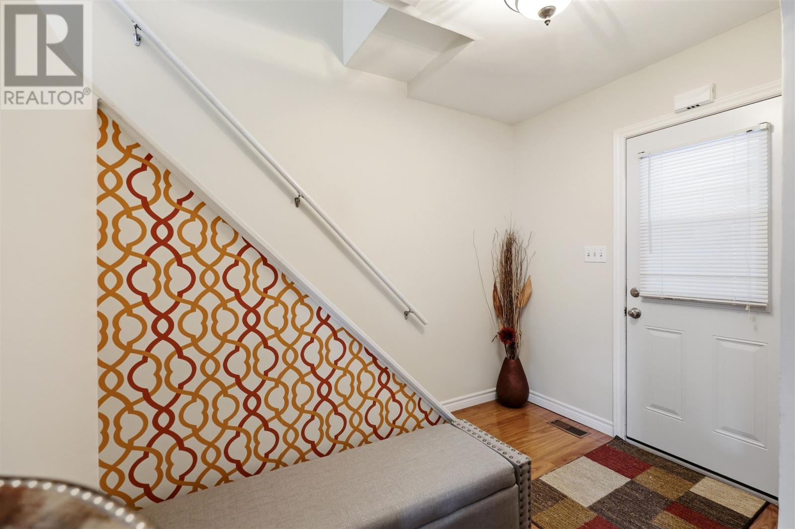 432 John ST - 4