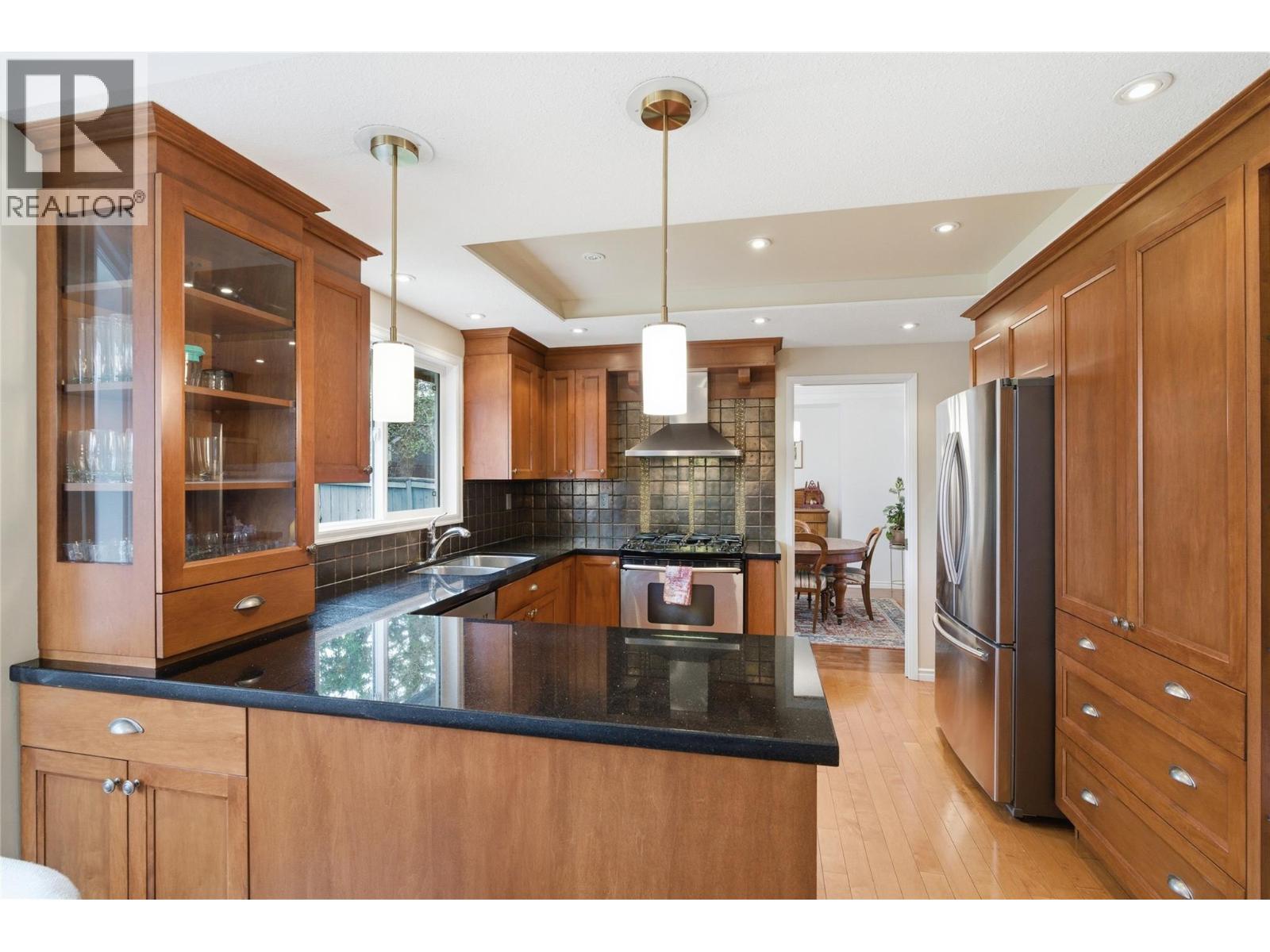 413 Robson Drive - 16