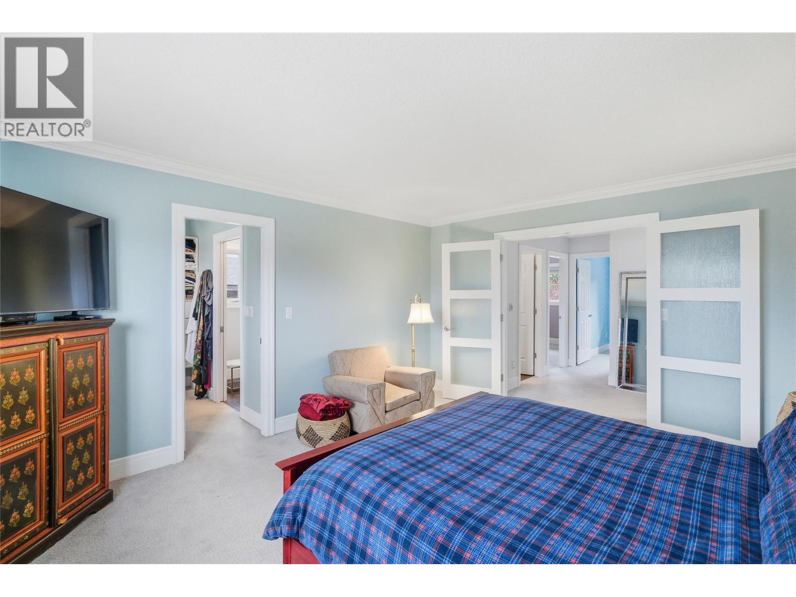 413 Robson Drive - 44