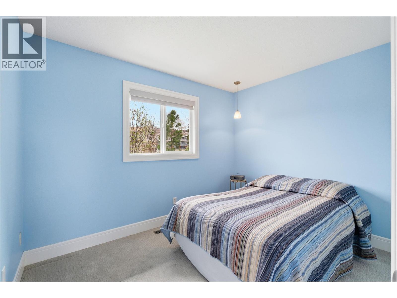 413 Robson Drive - 51