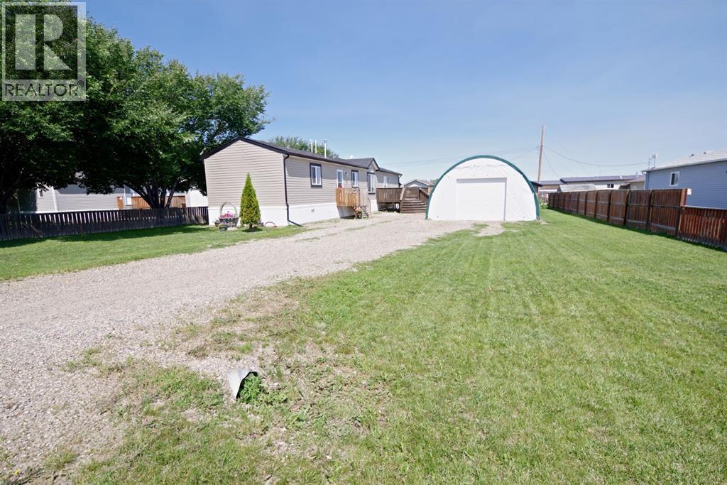 829 3 Street S - 1