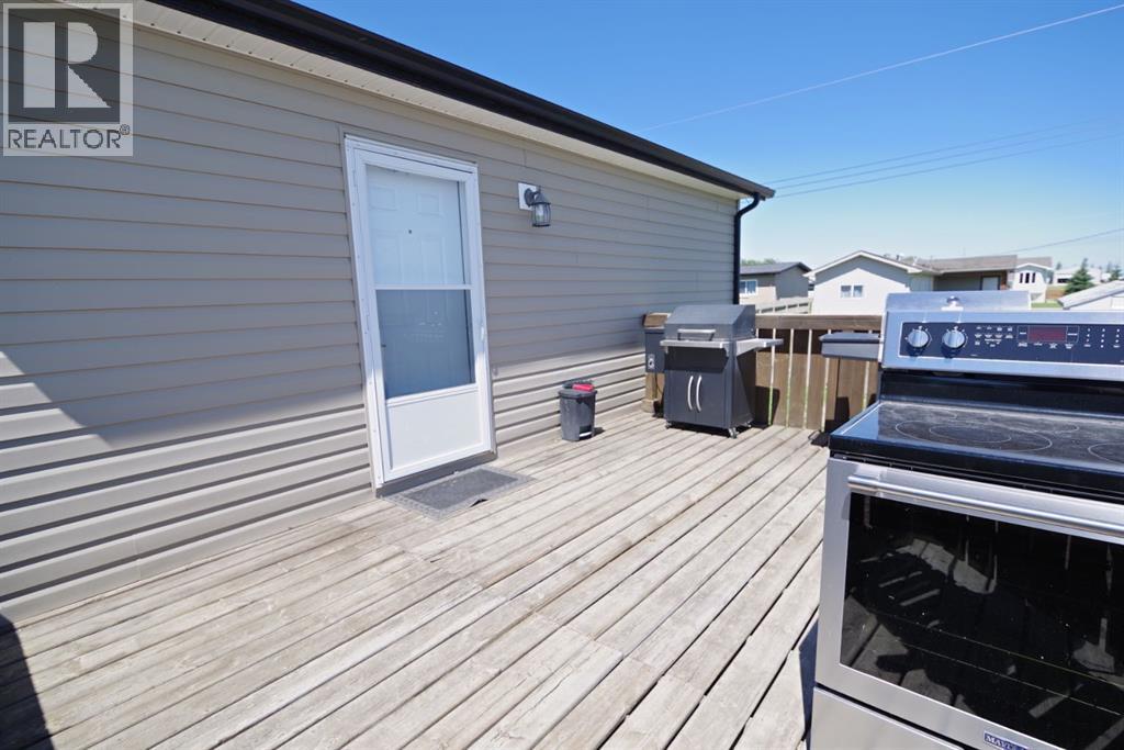829 3 Street S - 21