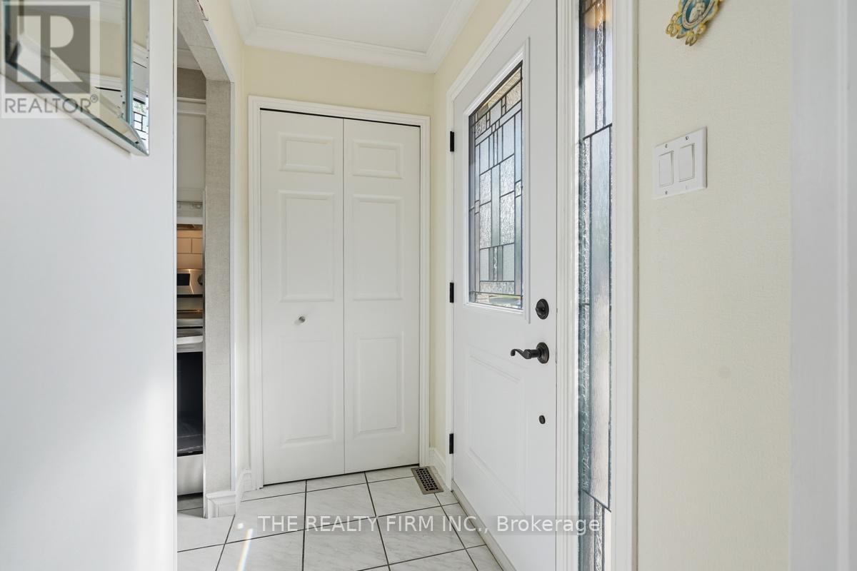 43 CLARA CRESCENT - 5