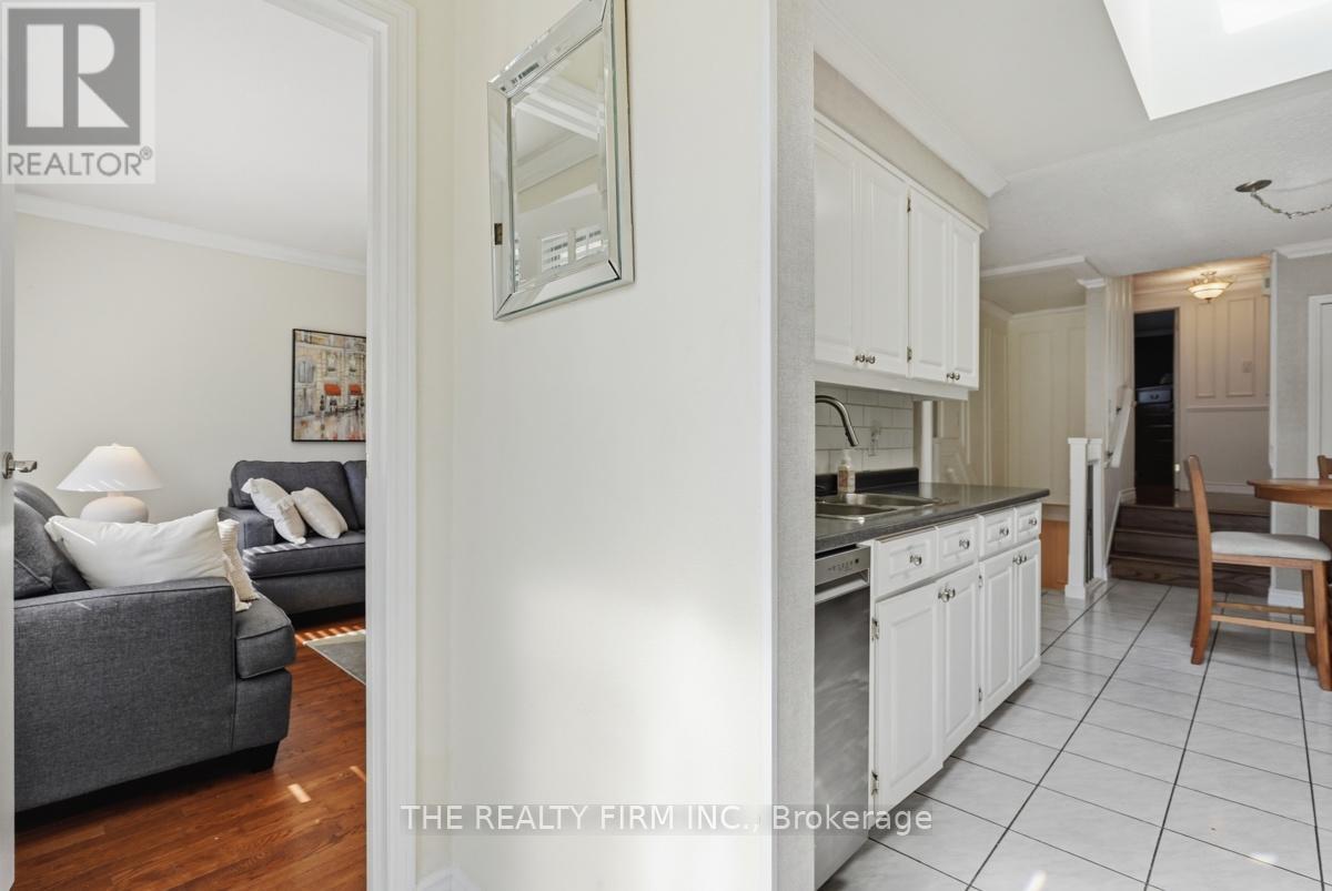 43 CLARA CRESCENT - 6