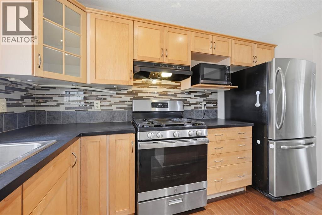 646 Everridge Drive SW - 11