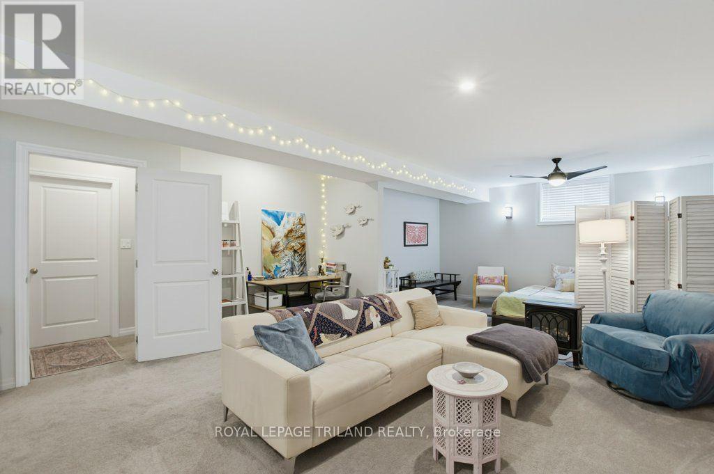 226 PEACH TREE BOULEVARD - 28