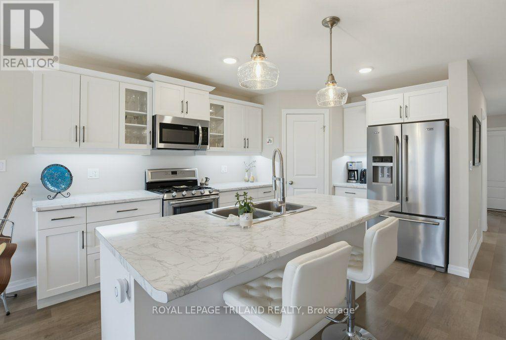226 PEACH TREE BOULEVARD - 4