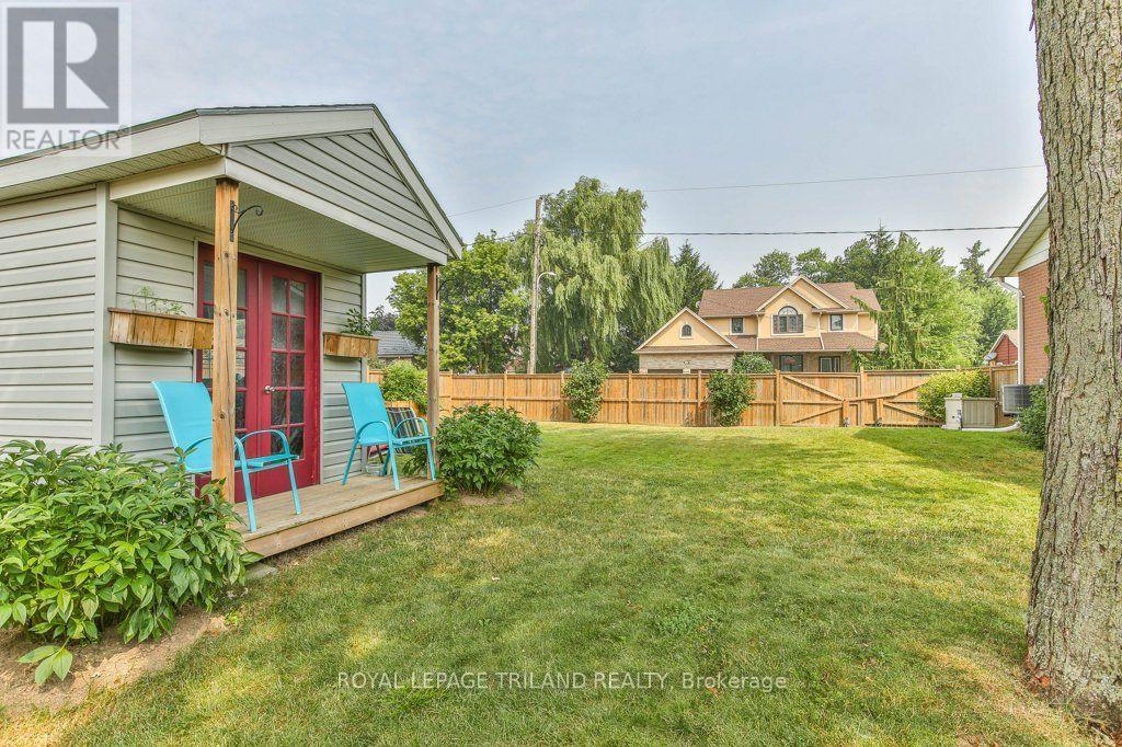 425 QUEEN STREET - 39