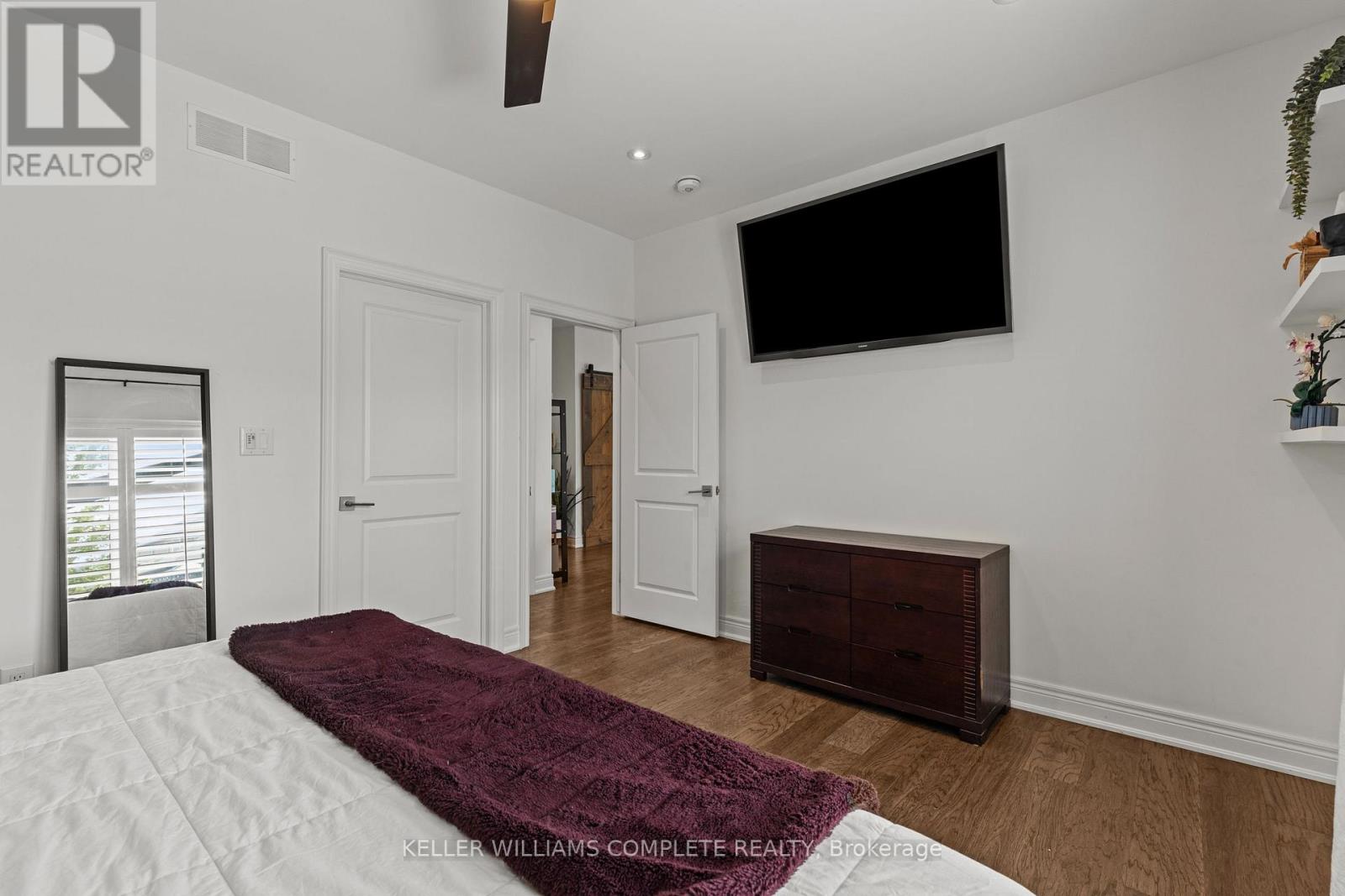 2843 ARROWSMITH COURT - Image 17