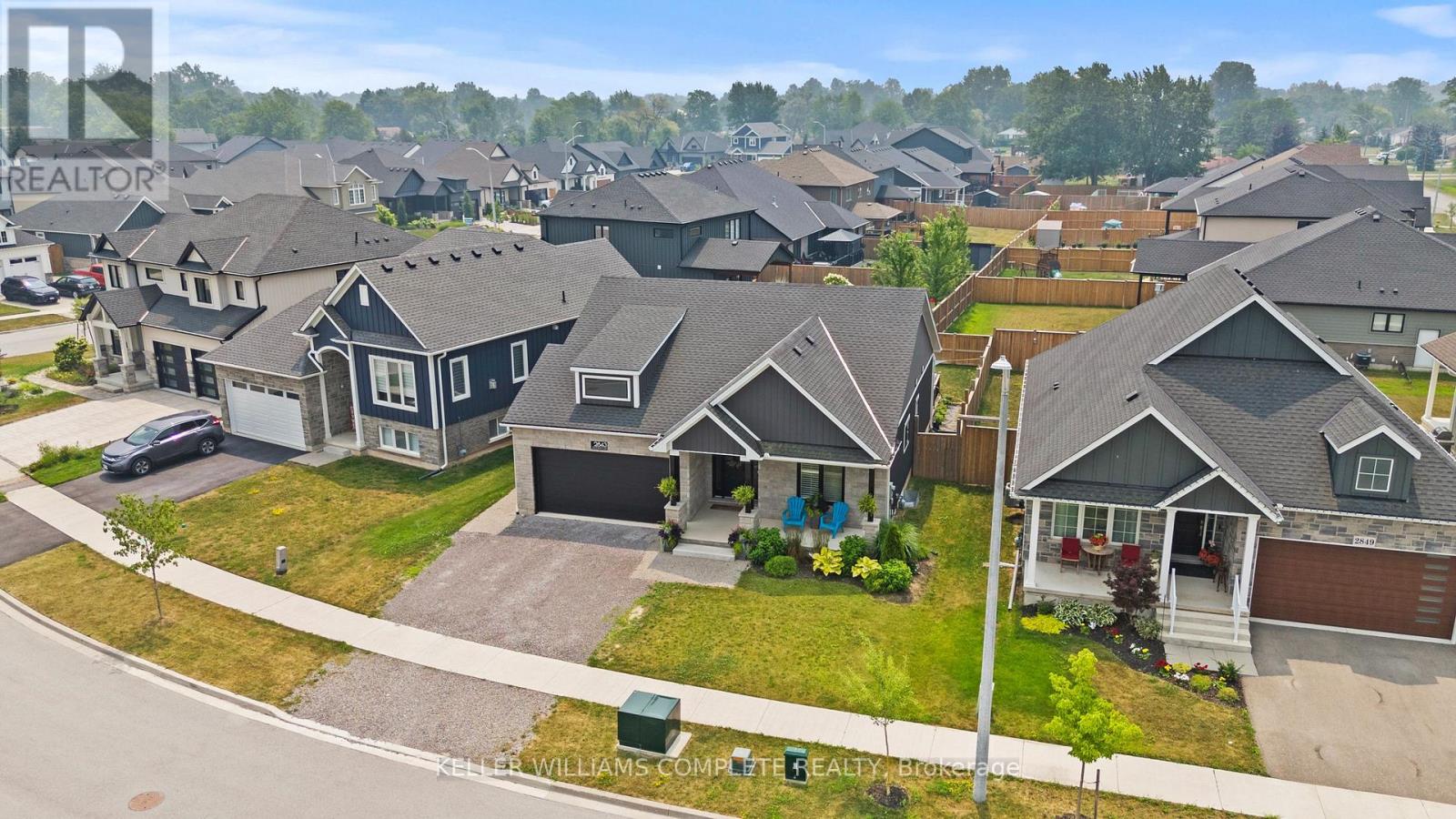 2843 ARROWSMITH COURT - Image 40