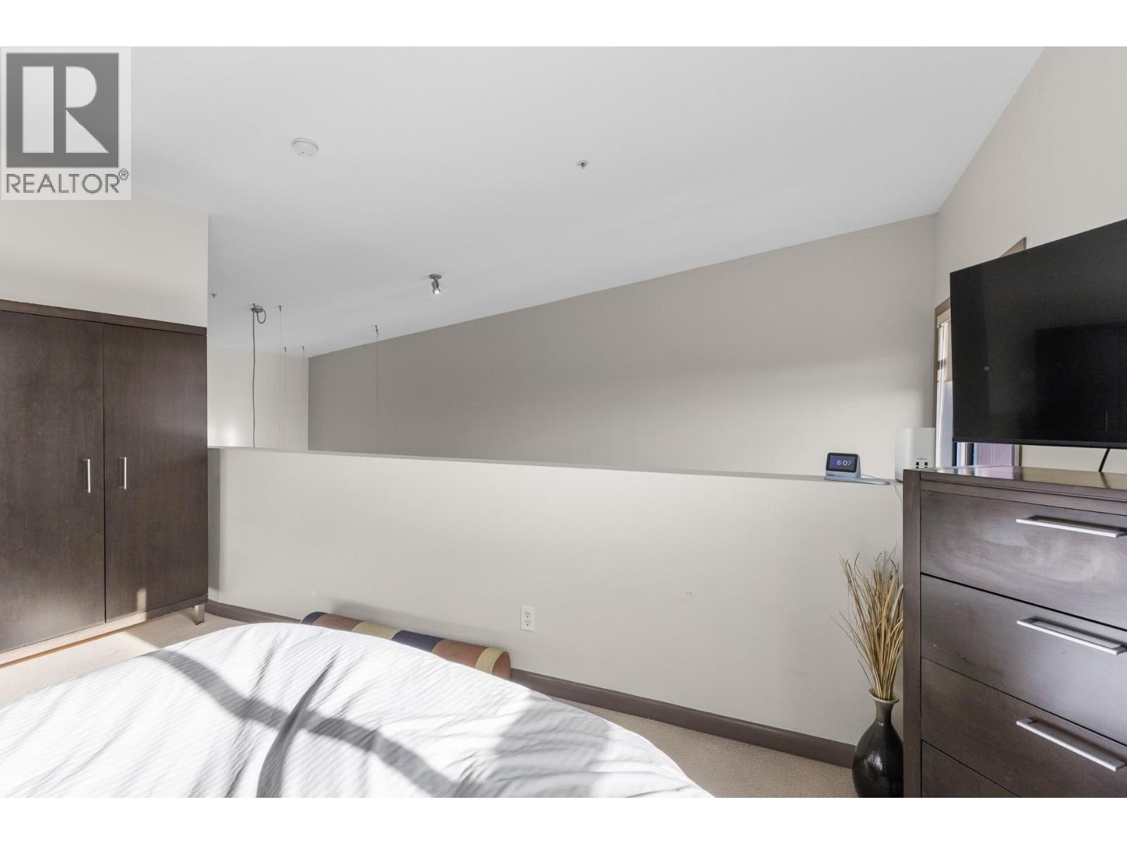 #640 654 Cook Road - 23