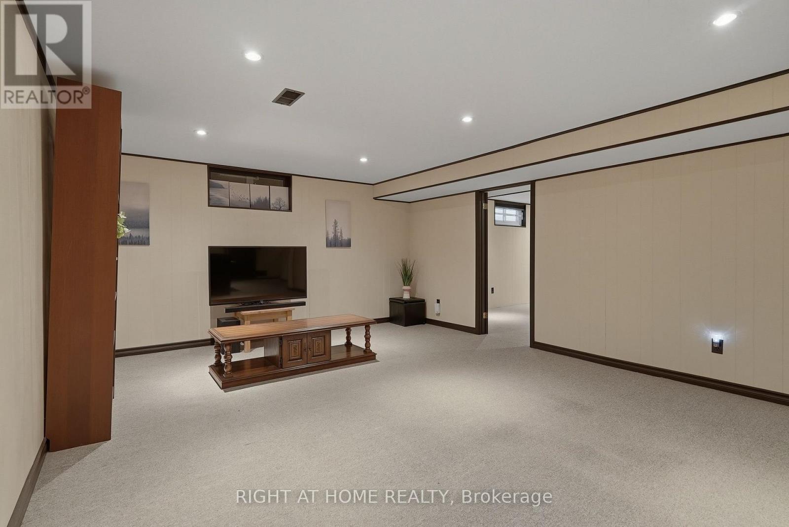 1272 COLLINS AVENUE - 19
