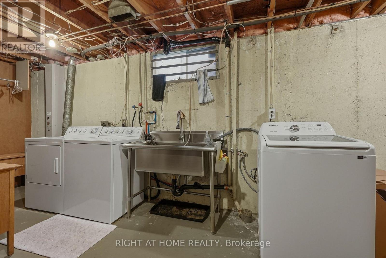 1272 COLLINS AVENUE - 23