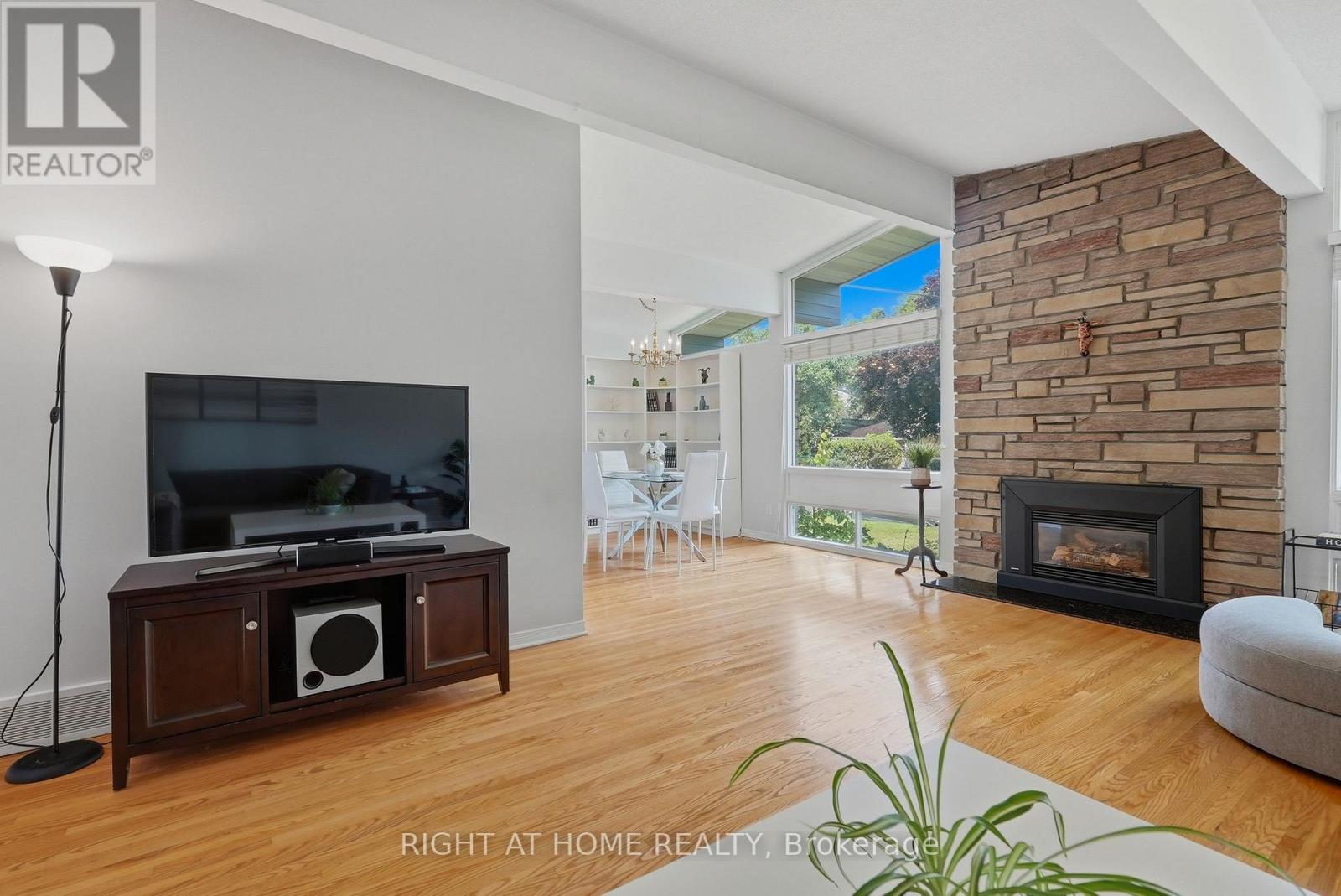 1272 COLLINS AVENUE - 4